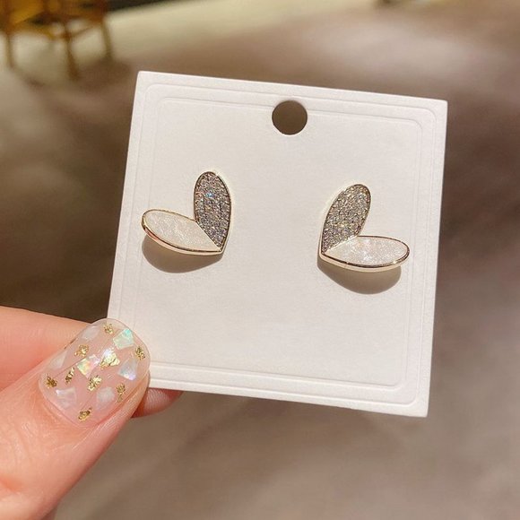 Jewelry - Cute White Crystal Heart Stone Stud Earrings for Women